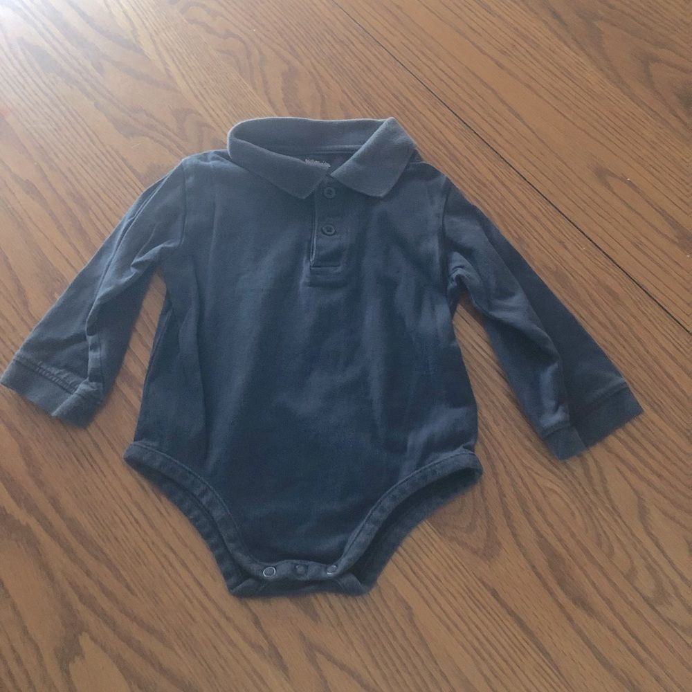 6/$20 Navy blue long sleeve collared onesie size 18 mo